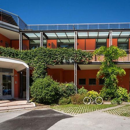 Hotel Due Laghi Padergnone المظهر الخارجي الصورة