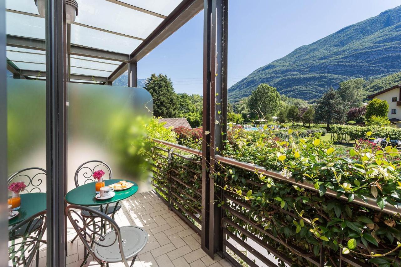 Hotel Due Laghi Padergnone المظهر الخارجي الصورة