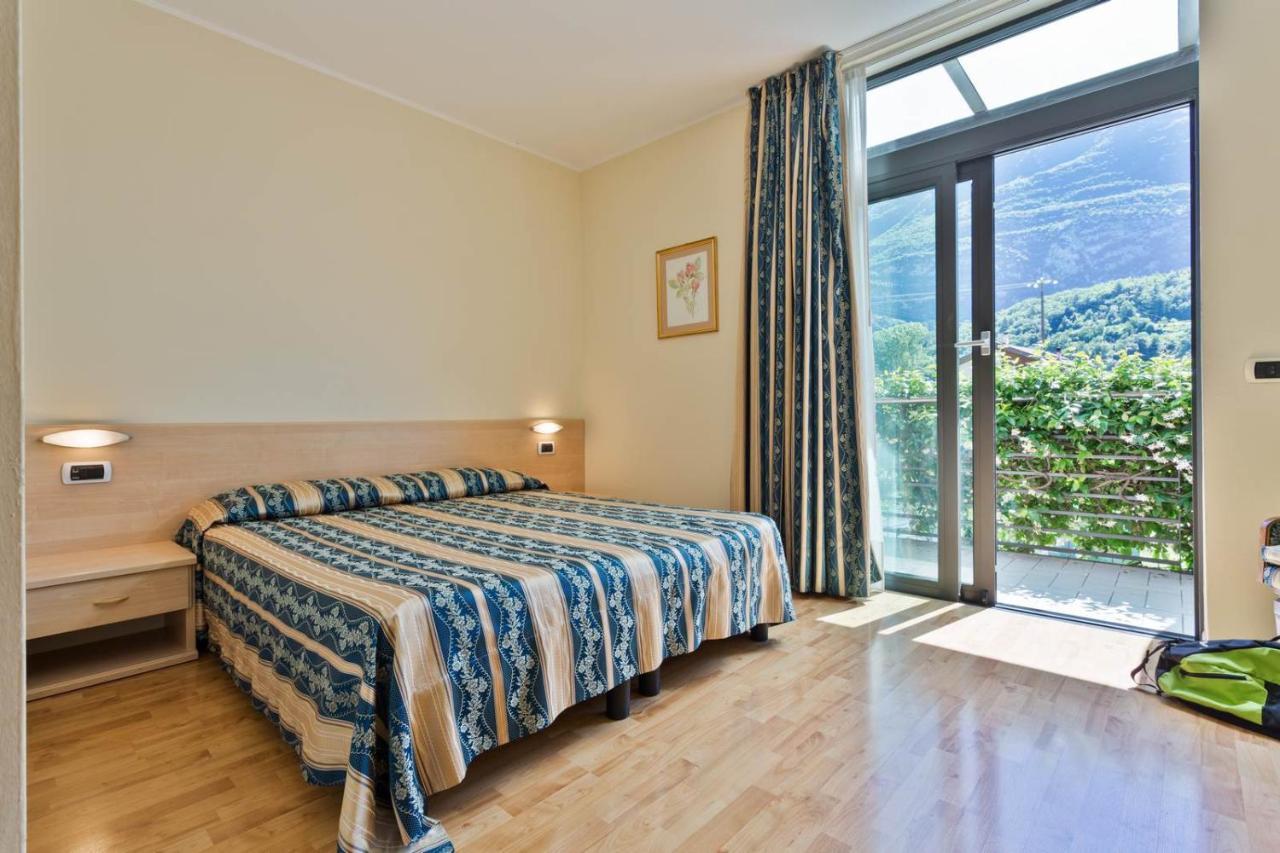 Hotel Due Laghi Padergnone المظهر الخارجي الصورة