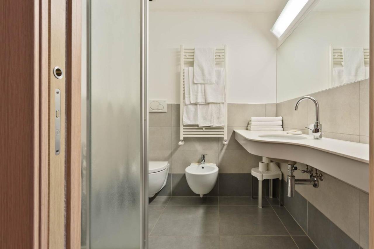 Hotel Due Laghi Padergnone المظهر الخارجي الصورة