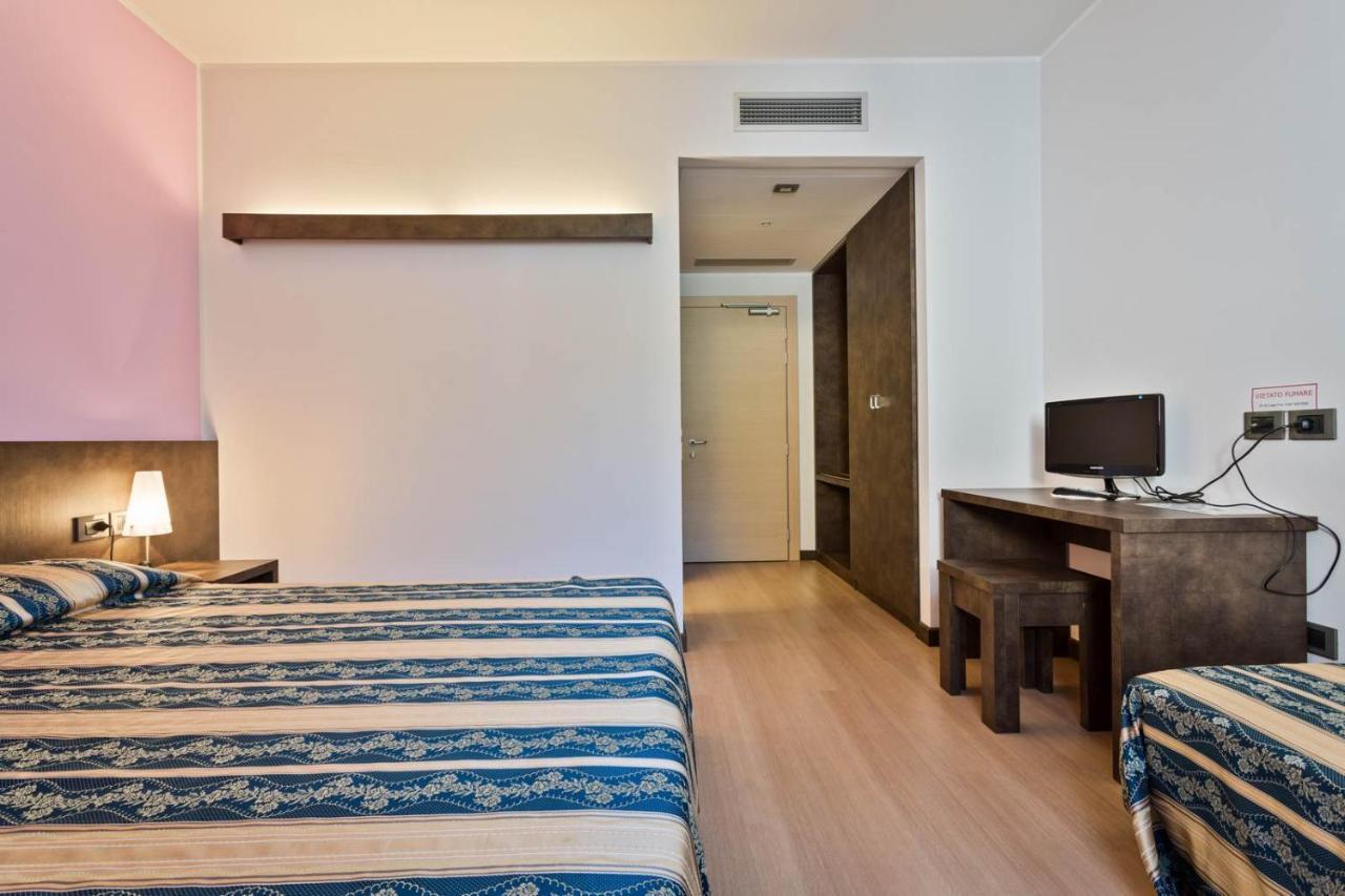 Hotel Due Laghi Padergnone المظهر الخارجي الصورة